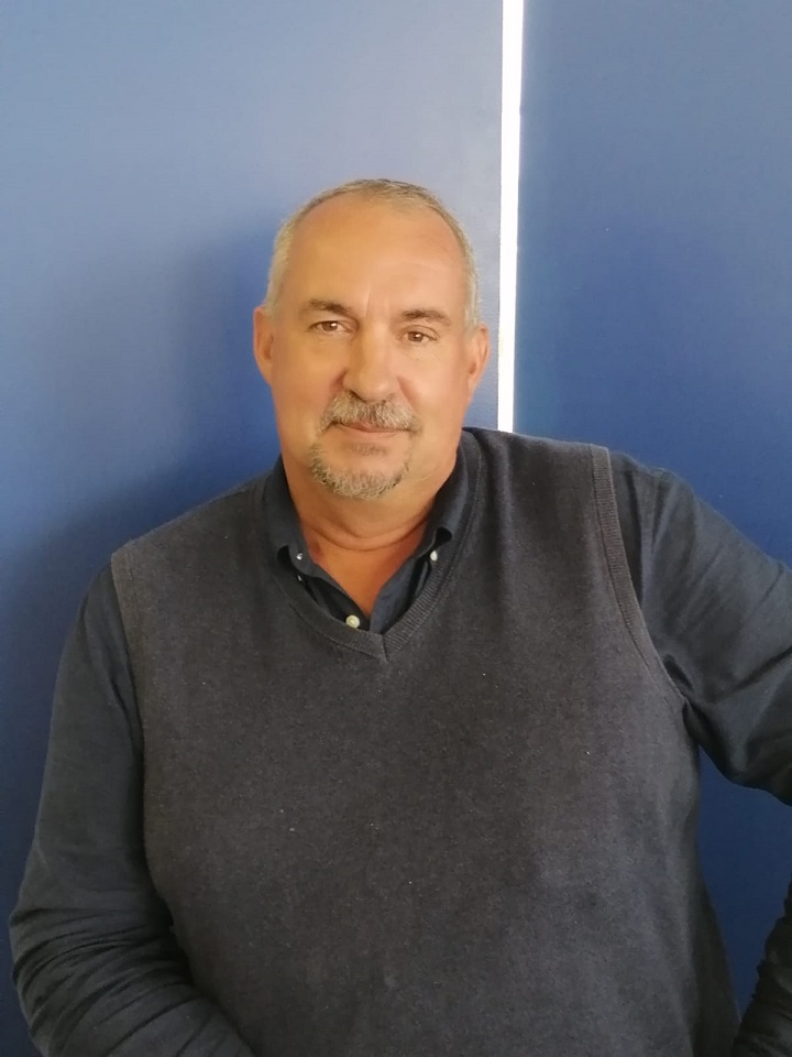 Ben Fourie, Sales